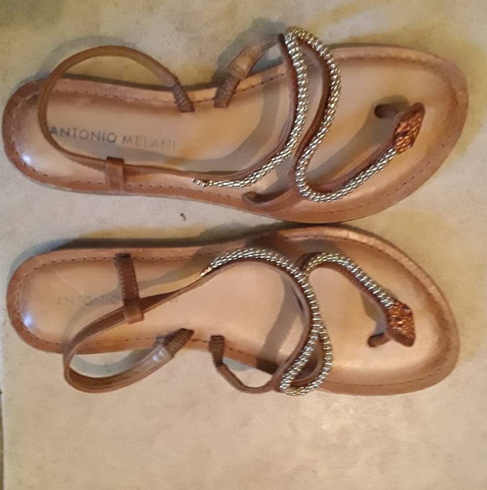 Antonio Melani sandals size 6M